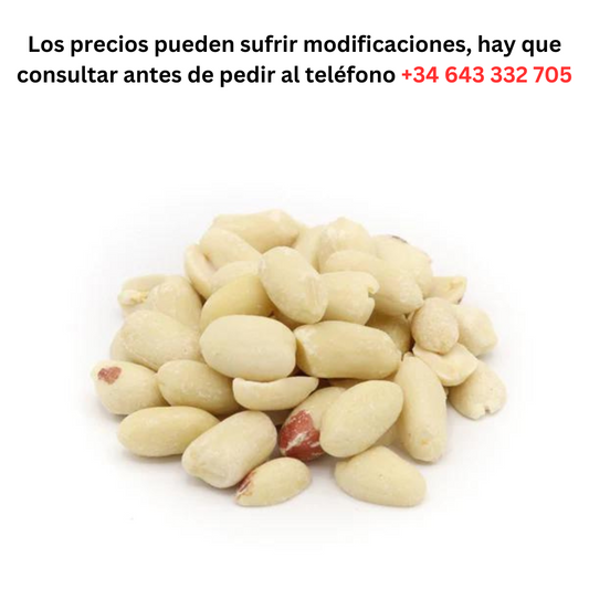 Raw Peanuts €3.10/kg / Minimum Order 1 Pallet of 40 25kg bags